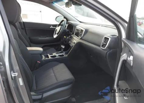 2021 Kia Sportage Lx z USA, uszkodzony, nr VIN KNDPM3AC4M7882610